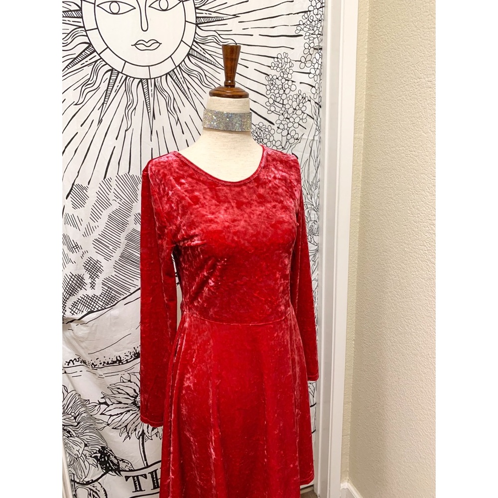 π Beautiful summer velvet dress - Picture 4 of 11